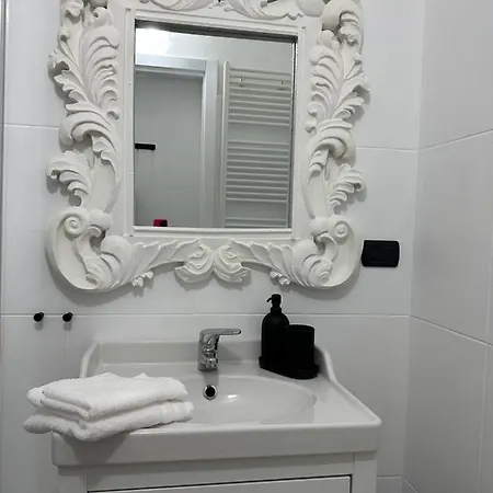 Il Bumbunin Esclusivo Monolocale Nel Cuore Di * Asti