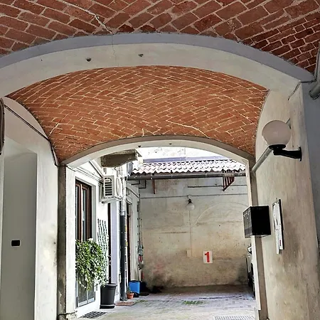 Apartment Il Bumbunin Esclusivo Monolocale Nel Cuore Di Asti